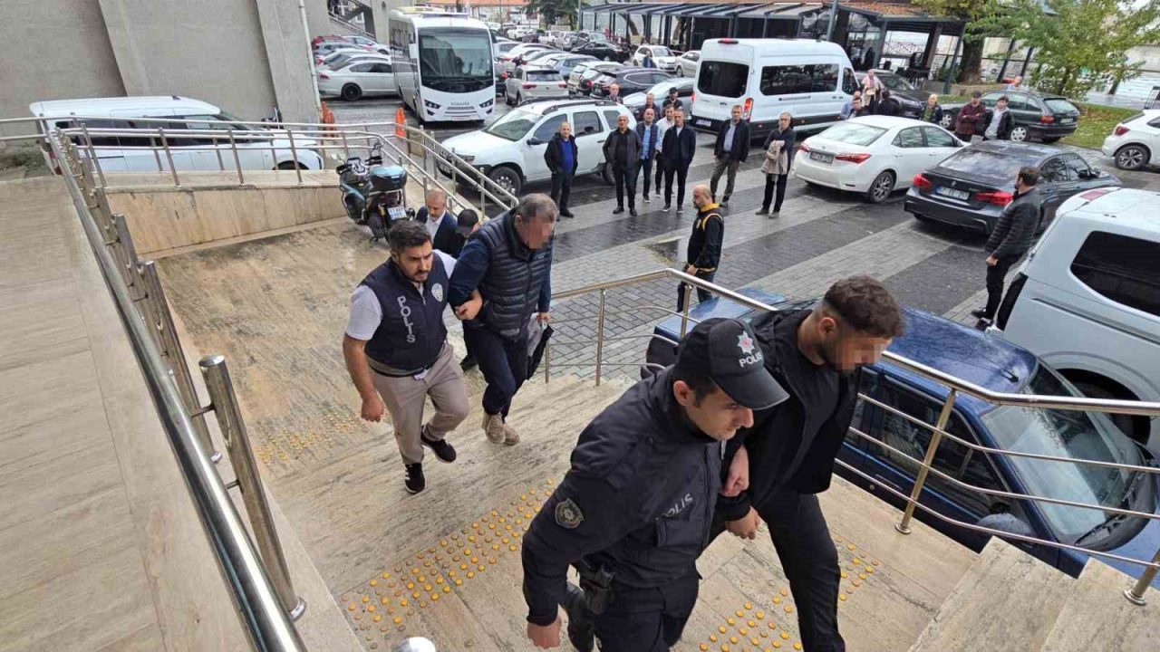 Zonguldak’ta bina çökmesi sonucu 1 kişinin hayatını kaybettiği, 1 kişinin